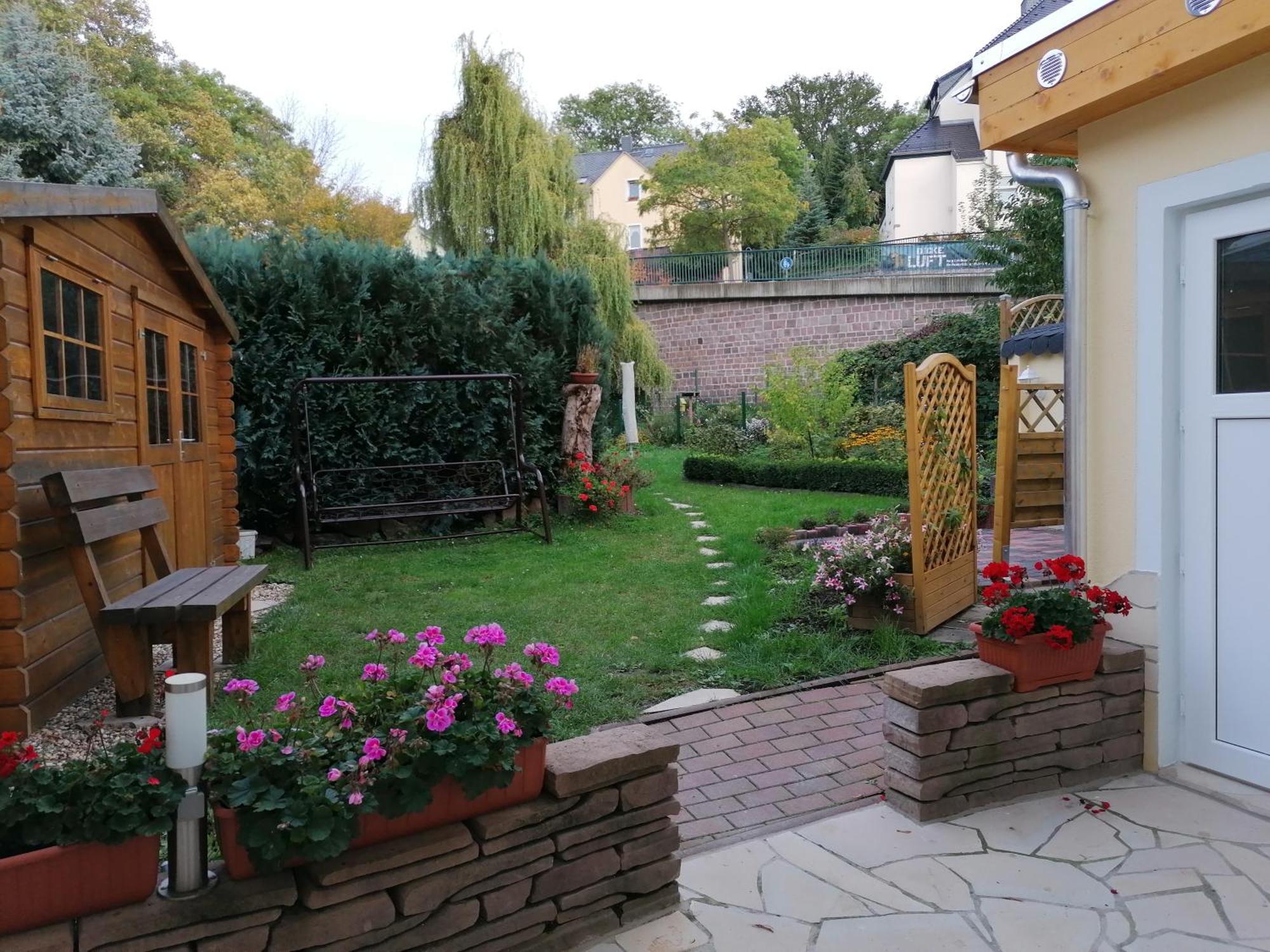 Urlaub Und Arbeit In Waldheim Apartment ภายนอก รูปภาพ